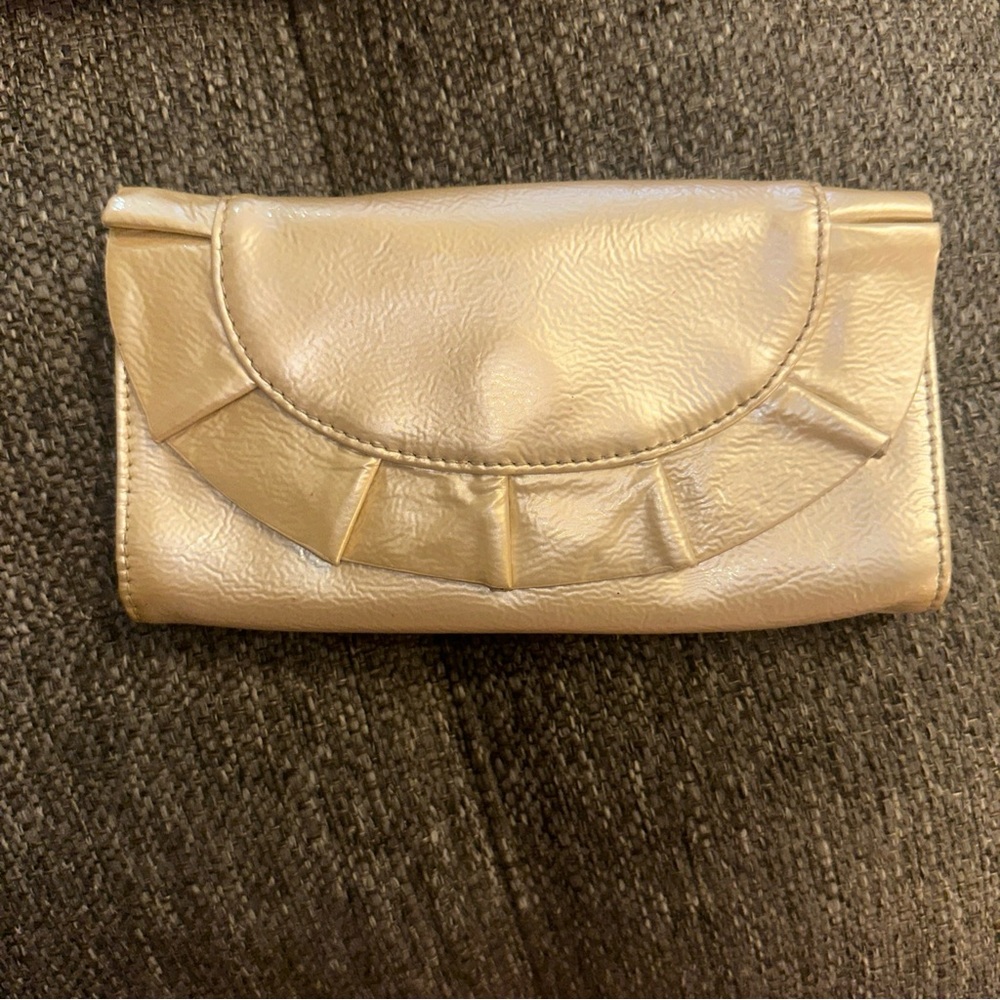 BAEKGAARD Genuine Patent Leather Ruffle Wallet Champagne Color